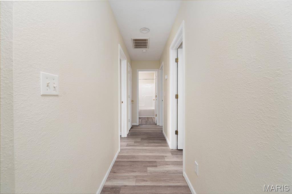 107 Crosscut Road, Saint Robert, MO 65584