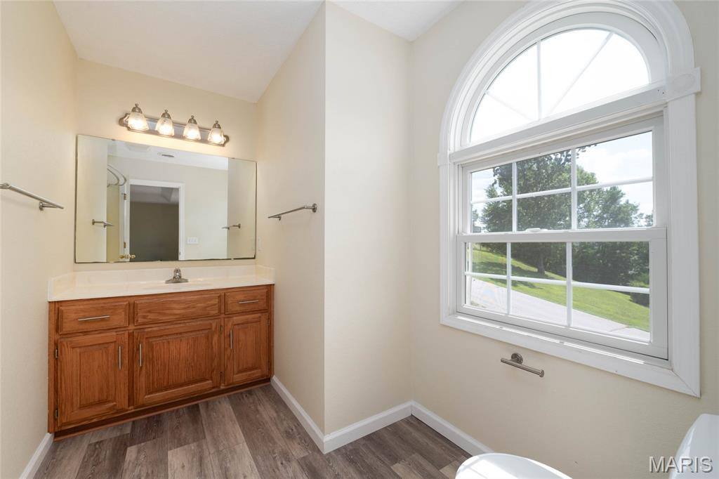 107 Crosscut Road, Saint Robert, MO 65584