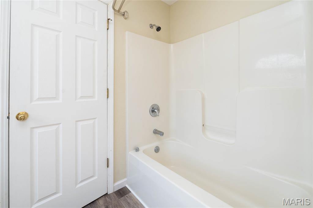 107 Crosscut Road, Saint Robert, MO 65584