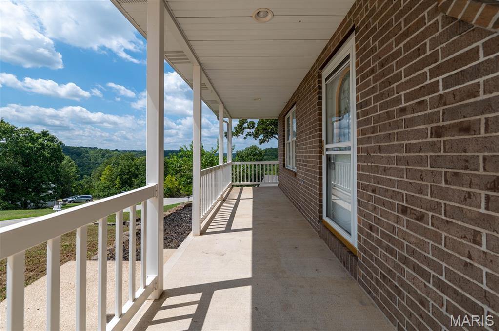 107 Crosscut Road, Saint Robert, MO 65584