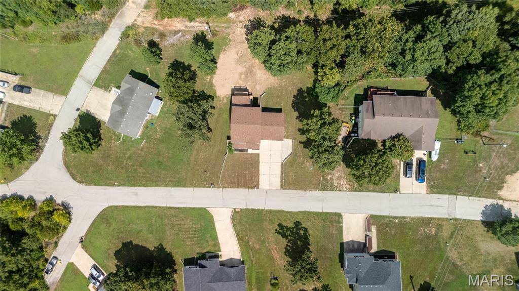 107 Crosscut Road, Saint Robert, MO 65584
