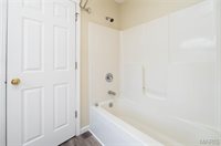107 Crosscut Road, Saint Robert, MO 65584