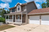 107 Crosscut Road, Saint Robert, MO 65584