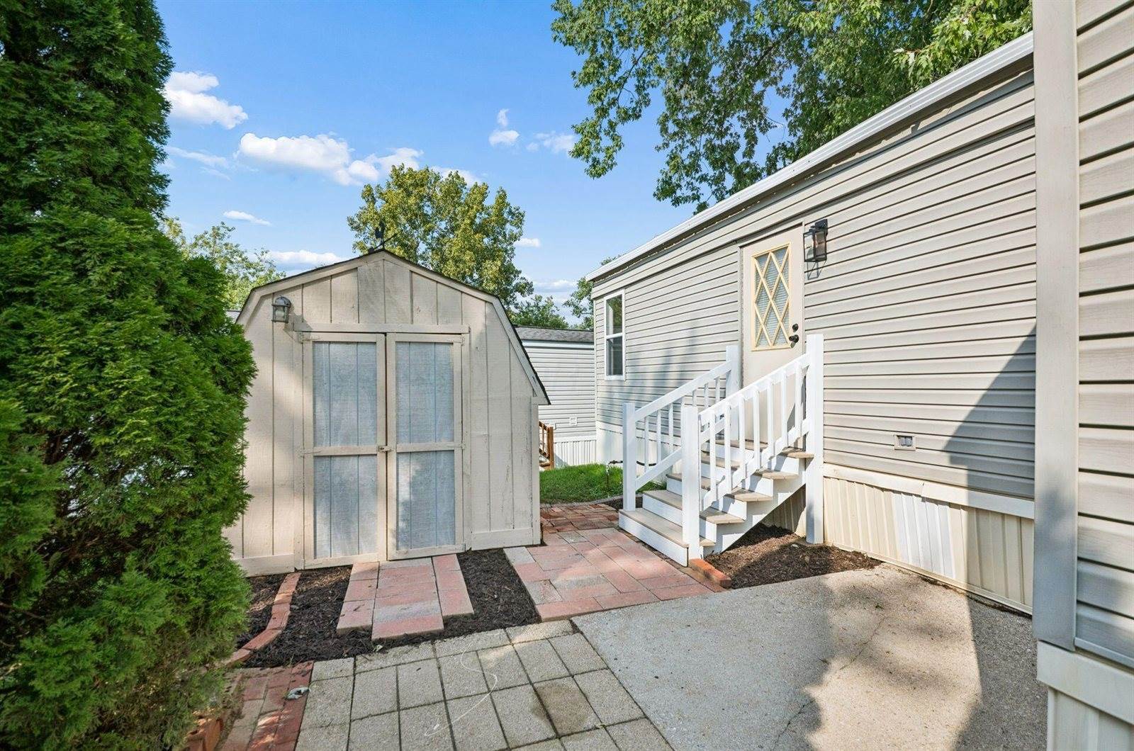 239 Norman Lane, Reynoldsburg, OH 43068
