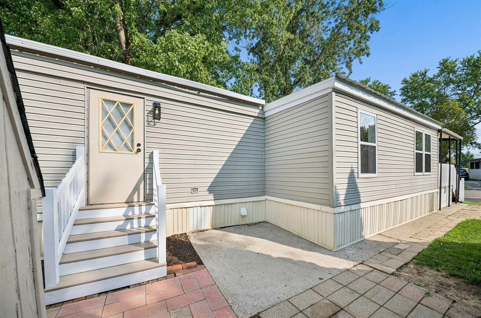 239 Norman Lane, Reynoldsburg, OH 43068