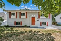 1888 Woodcrest Road, Columbus, OH 43232