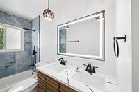 1888 Woodcrest Road, Columbus, OH 43232