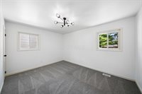 1888 Woodcrest Road, Columbus, OH 43232