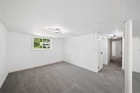 1888 Woodcrest Road, Columbus, OH 43232