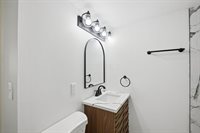 1888 Woodcrest Road, Columbus, OH 43232