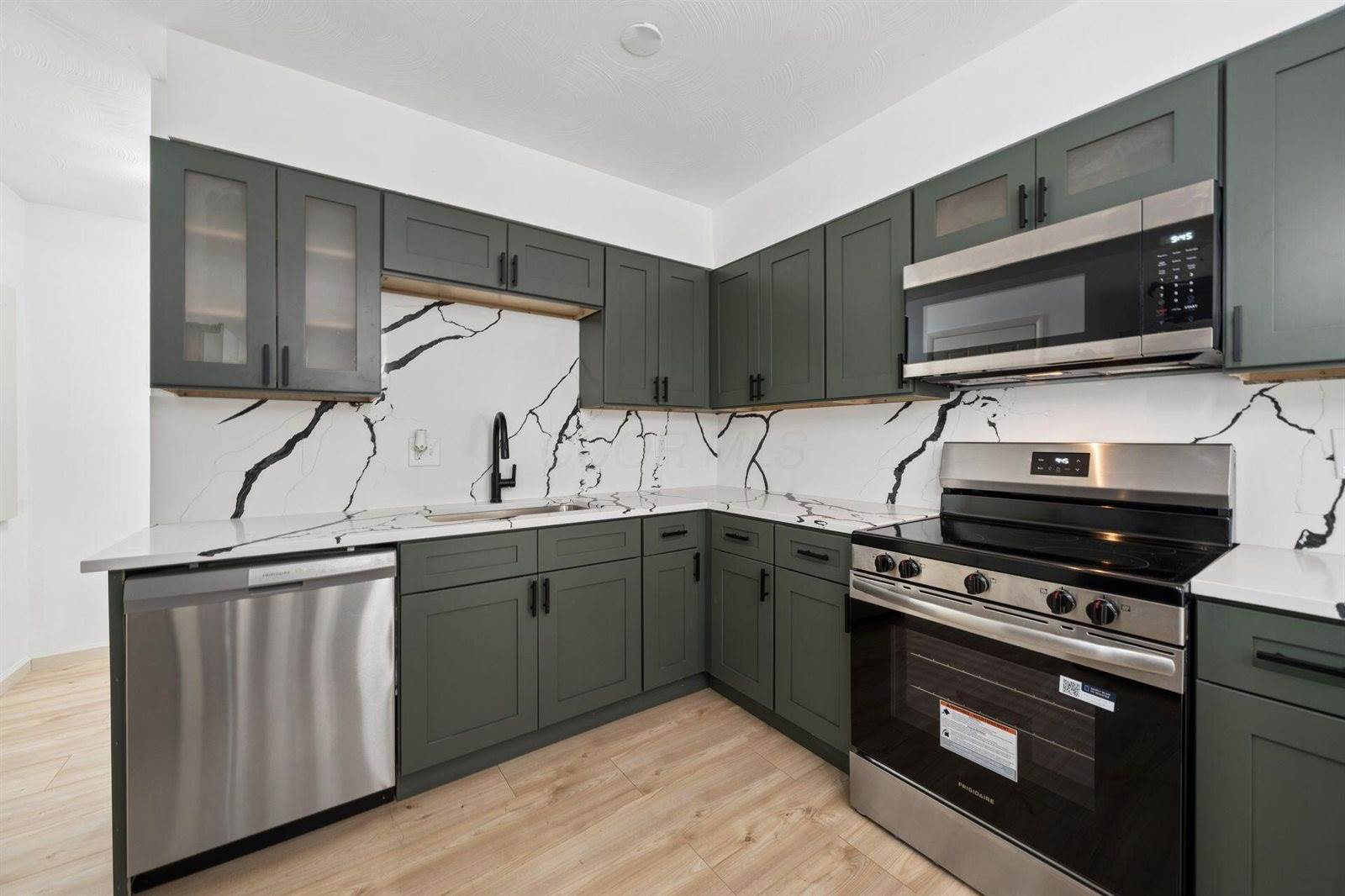 4751 Arnold Avenue, Columbus, OH 43228