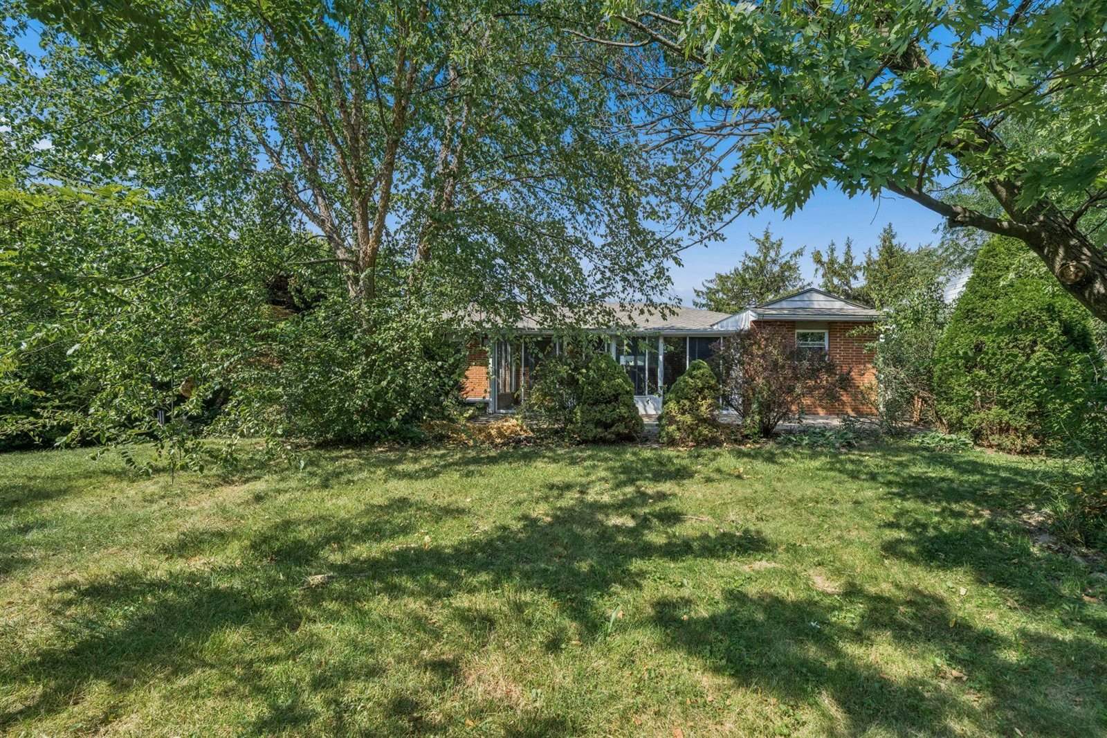 4751 Arnold Avenue, Columbus, OH 43228
