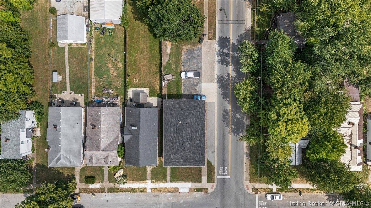 800 Meigs Avenue, Jeffersonville, IN 47130