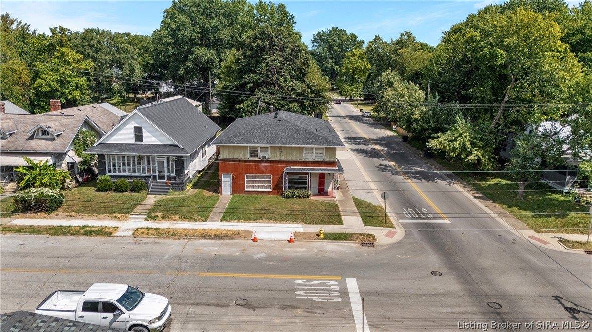 800 Meigs Avenue, Jeffersonville, IN 47130