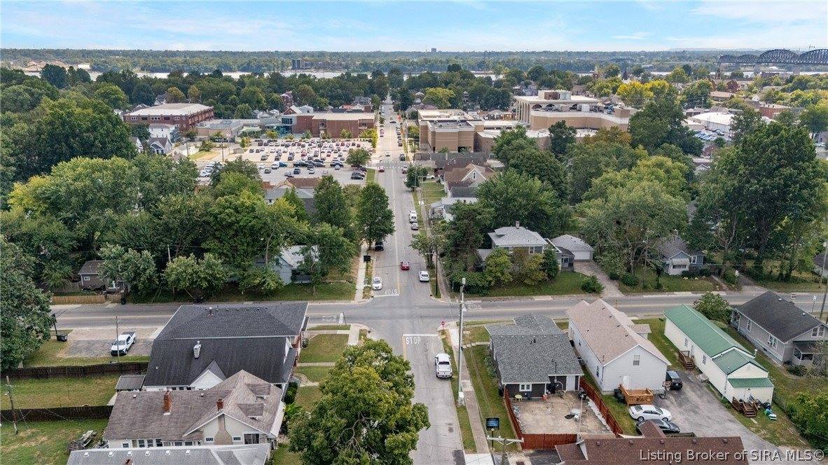 800 Meigs Avenue, Jeffersonville, IN 47130