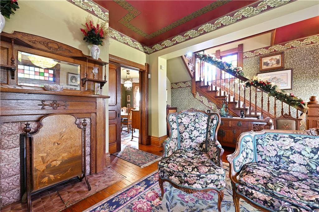 401 South Harrison Street, Olathe, KS 66061