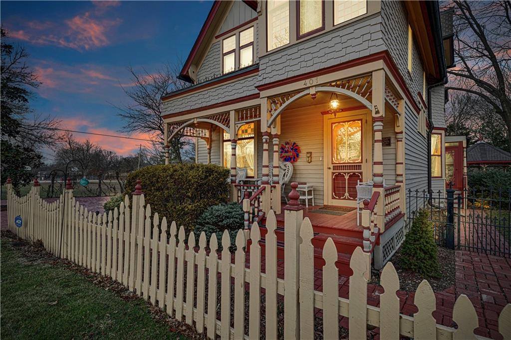 401 South Harrison Street, Olathe, KS 66061