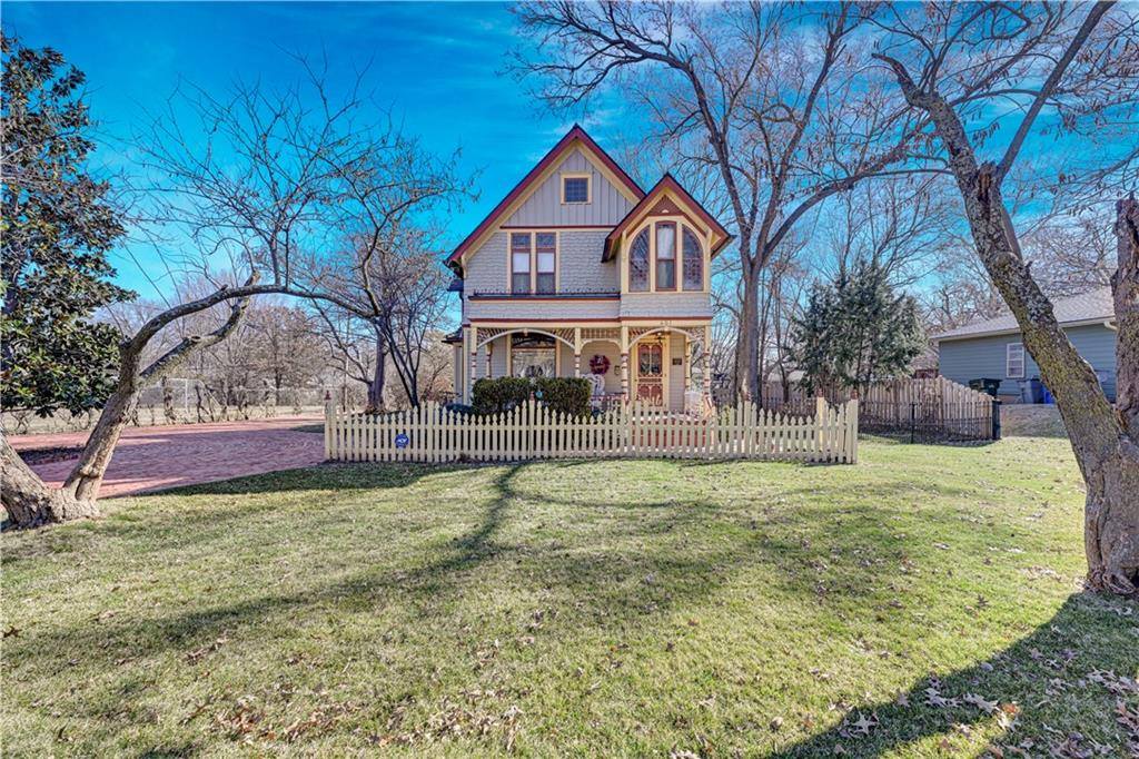 401 South Harrison Street, Olathe, KS 66061