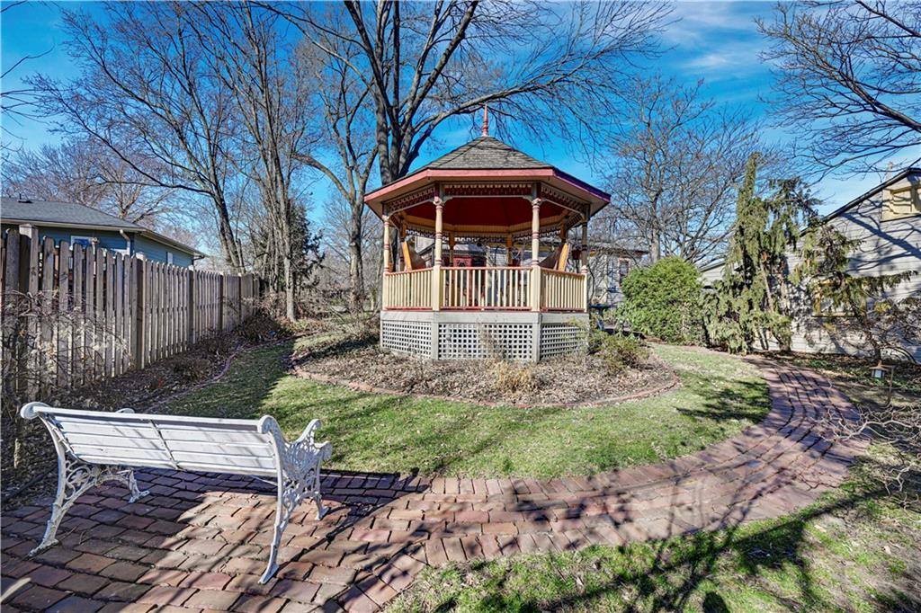 401 South Harrison Street, Olathe, KS 66061