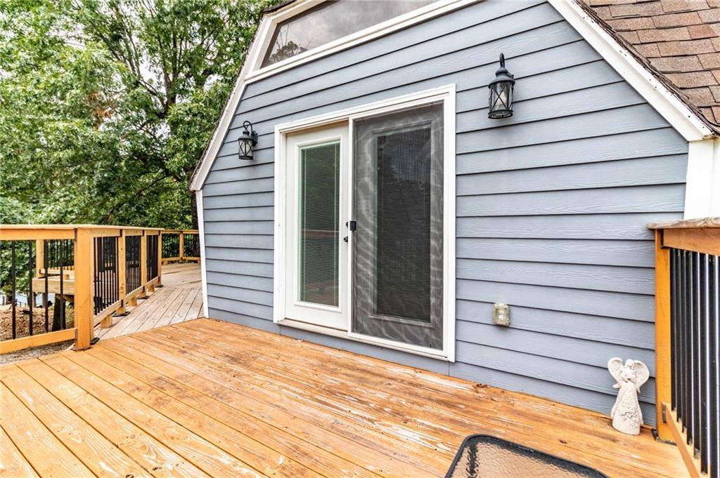 10116 Billabong Drive, Warsaw, MO 64735