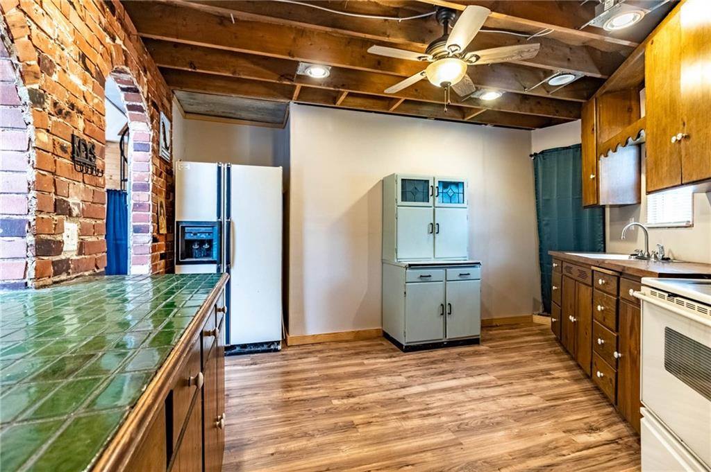 10116 Billabong Drive, Warsaw, MO 64735