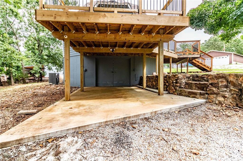10116 Billabong Drive, Warsaw, MO 64735
