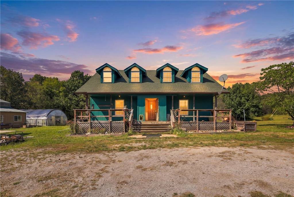 32914 South Amarugia Road, Archie, MO 64725