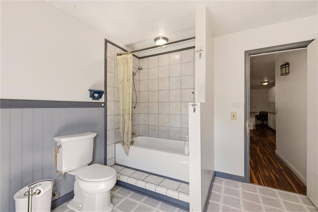 32914 South Amarugia Road, Archie, MO 64725
