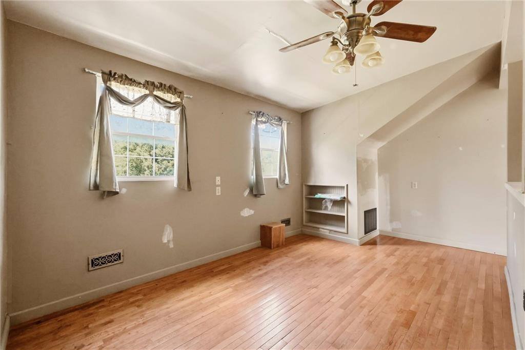 32914 South Amarugia Road, Archie, MO 64725