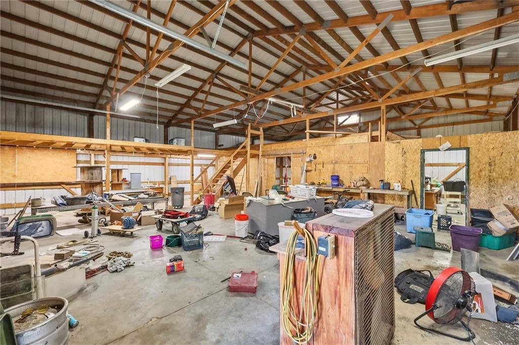 32914 South Amarugia Road, Archie, MO 64725