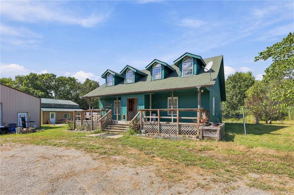 32914 South Amarugia Road, Archie, MO 64725