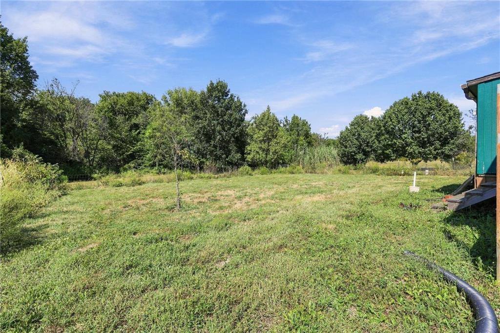 32914 South Amarugia Road, Archie, MO 64725