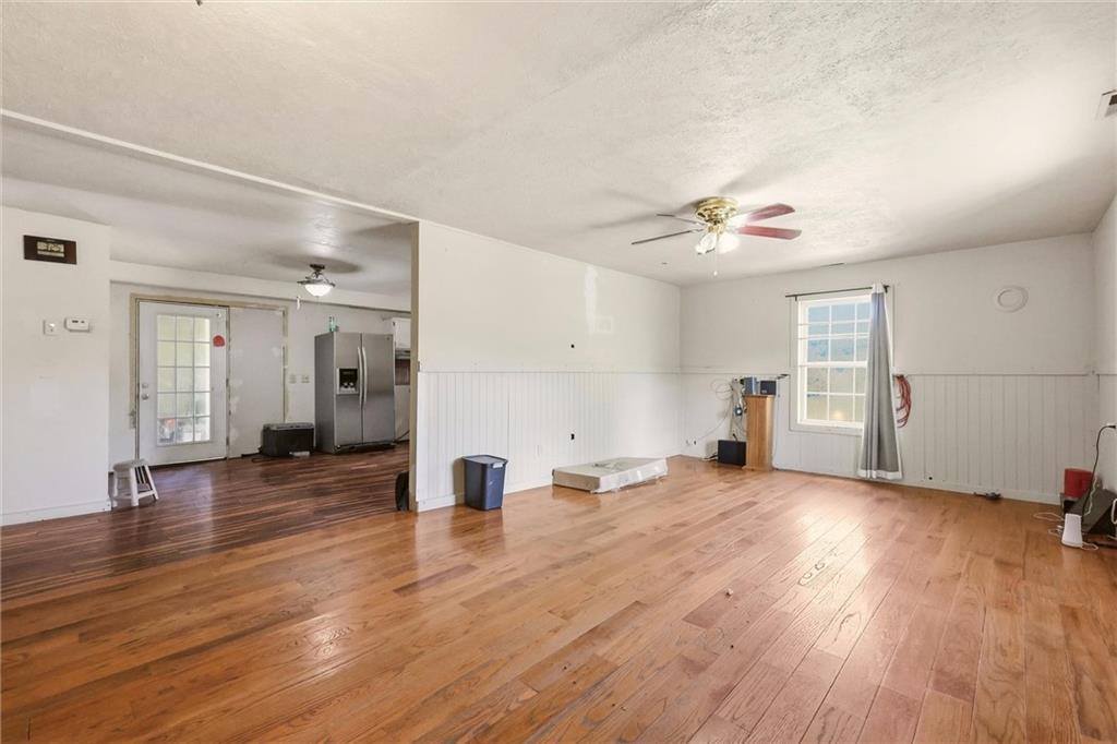 32914 South Amarugia Road, Archie, MO 64725