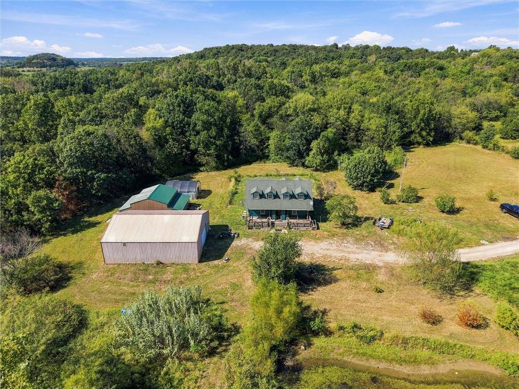 32914 South Amarugia Road, Archie, MO 64725