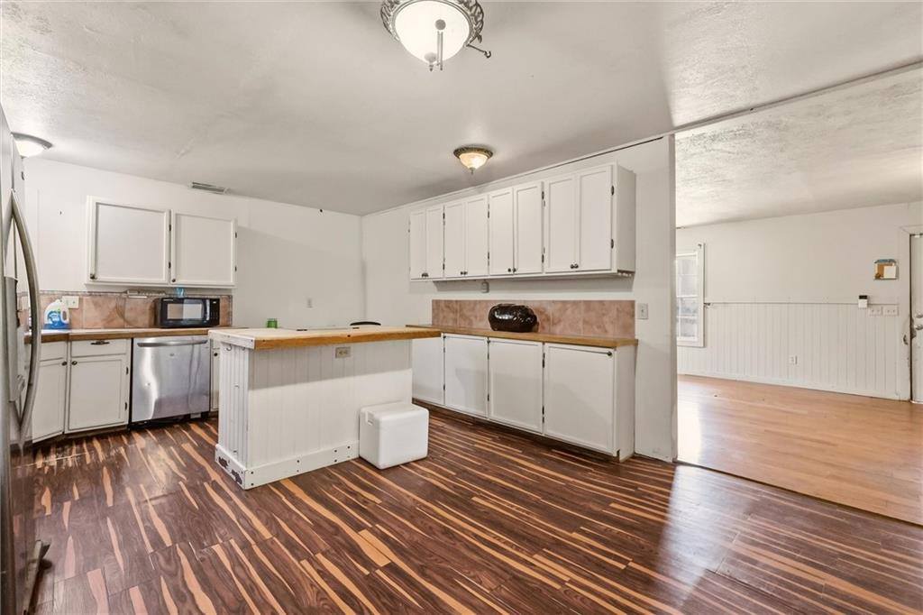 32914 South Amarugia Road, Archie, MO 64725