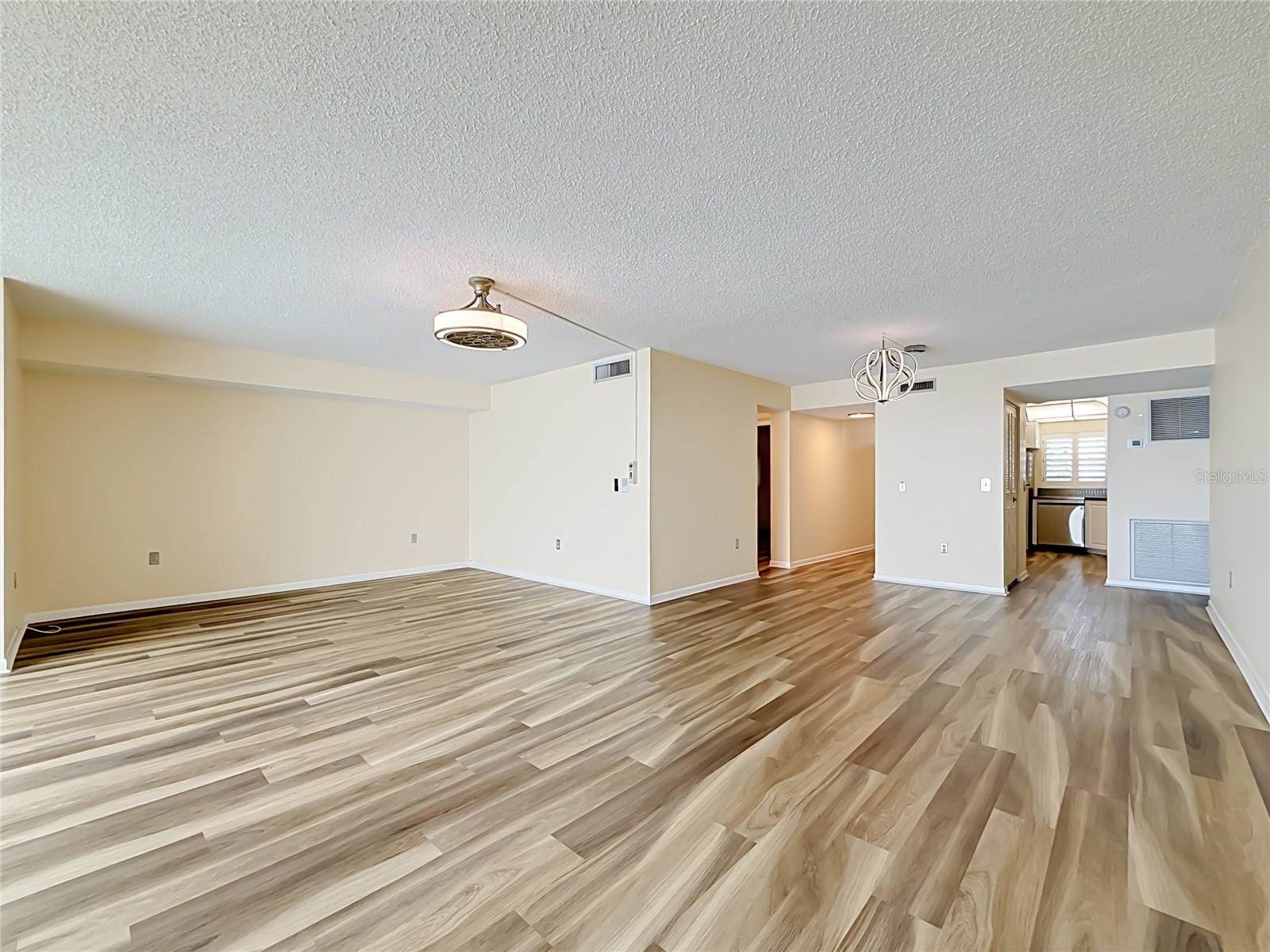 6020 Shore Boulevard South, Gulfport, FL 33707