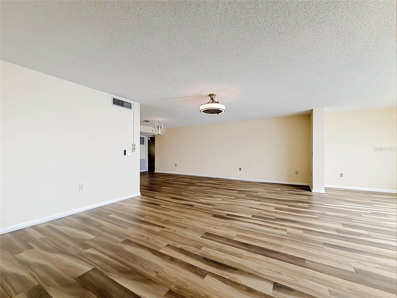 6020 Shore Boulevard South, Gulfport, FL 33707