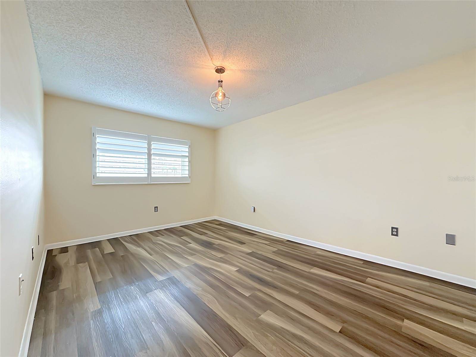 6020 Shore Boulevard South, Gulfport, FL 33707