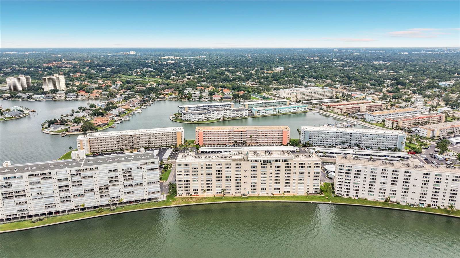 6020 Shore Boulevard South, Gulfport, FL 33707
