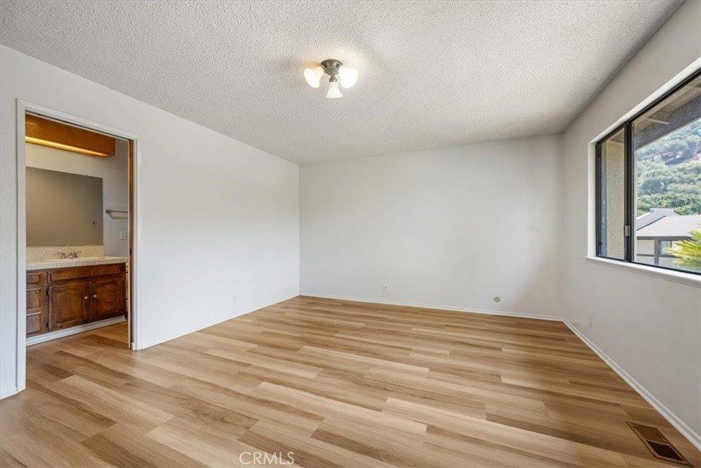 1020 Meadow Way, Arroyo Grande, CA 93420