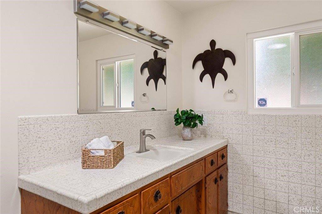 956 Manzanita Avenue, Chico, CA 95926