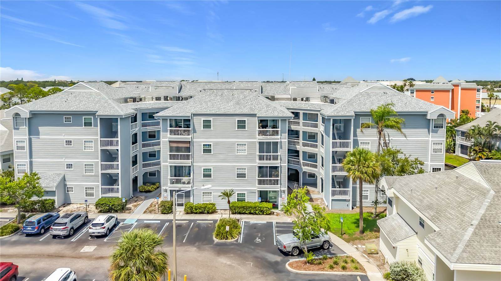 6810 Stones Throw Circle North, Saint Petersburg, FL 33710