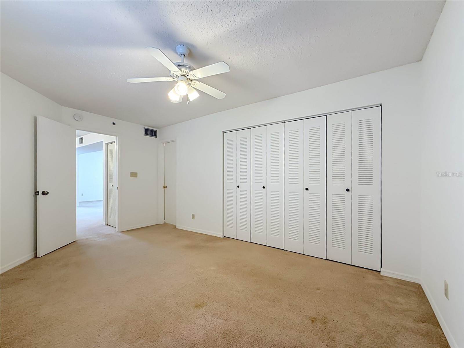 6810 Stones Throw Circle North, Saint Petersburg, FL 33710