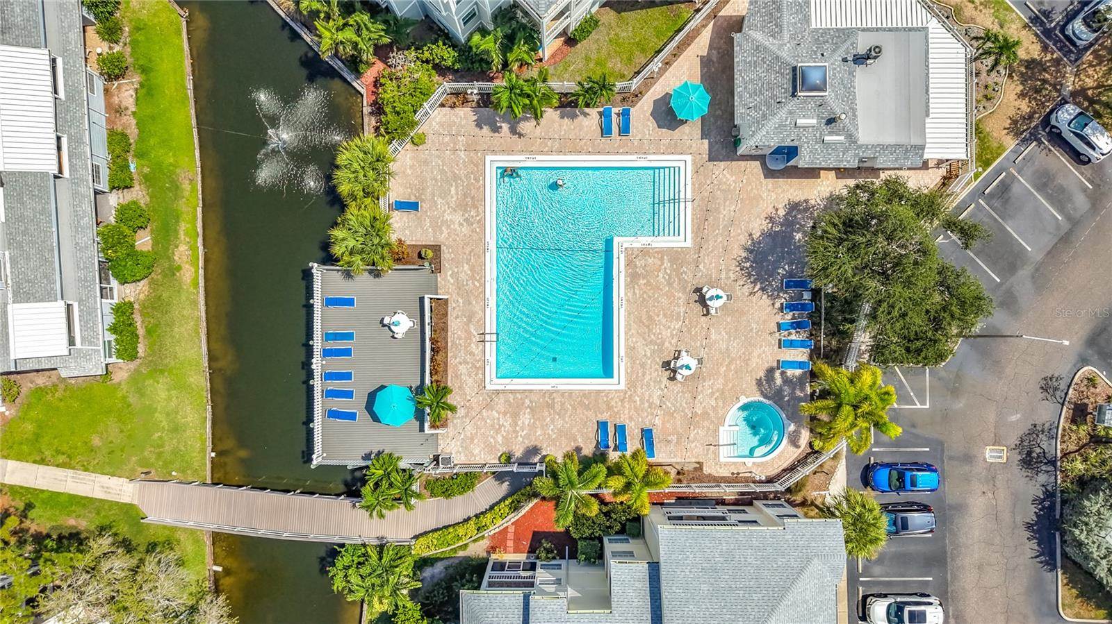 6810 Stones Throw Circle North, Saint Petersburg, FL 33710