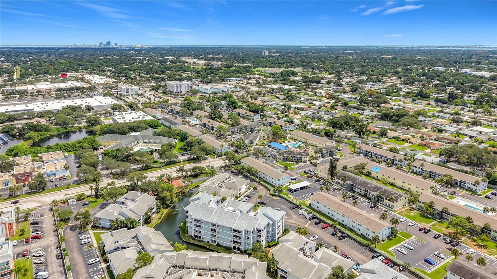 6810 Stones Throw Circle North, Saint Petersburg, FL 33710