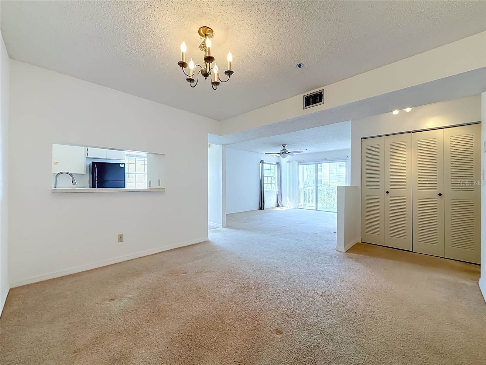 6810 Stones Throw Circle North, Saint Petersburg, FL 33710