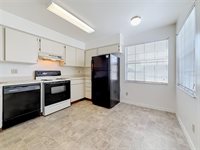 6810 Stones Throw Circle North, Saint Petersburg, FL 33710