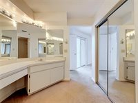 6810 Stones Throw Circle North, Saint Petersburg, FL 33710