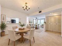 6810 Stones Throw Circle North, Saint Petersburg, FL 33710