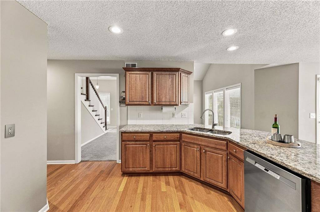 22610 West 72nd Terrace, Shawnee, KS 66227